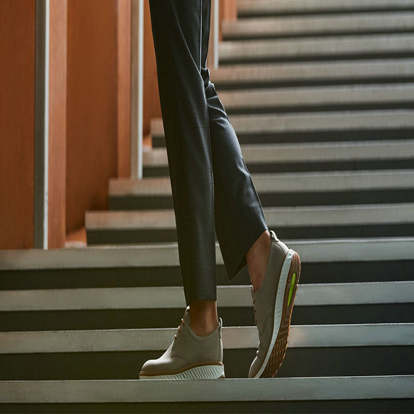 ECCO ST.1 Hybrid Shoe